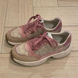COACH SNEAKERS SIZE 6.5